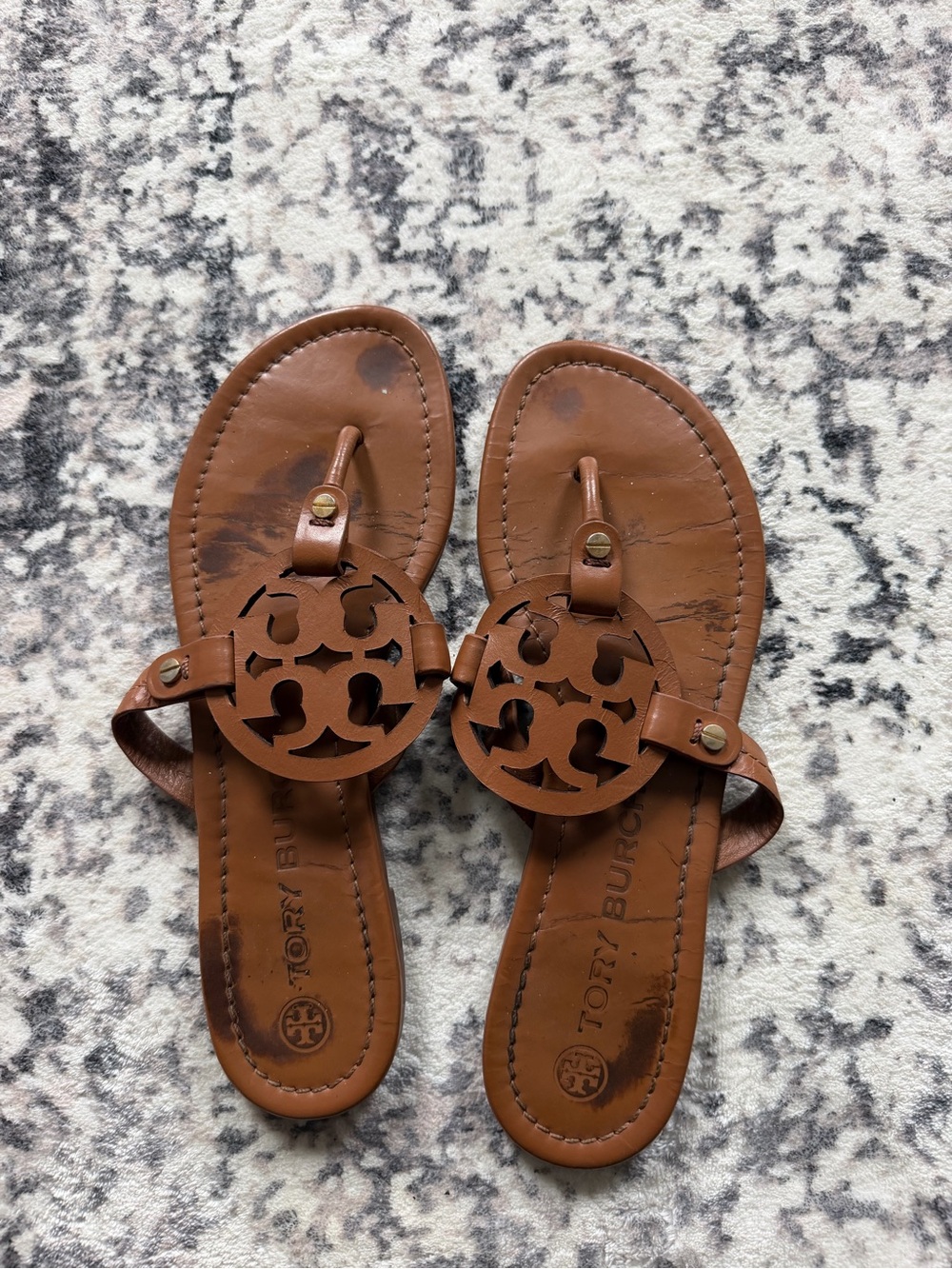 Tory Burch Tan Leather Logo Cutout Thong Sandals
